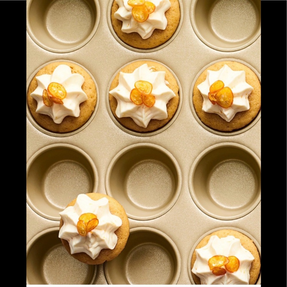 William Sonoma Mini Cheesecake Pan - Picture 11 of 11